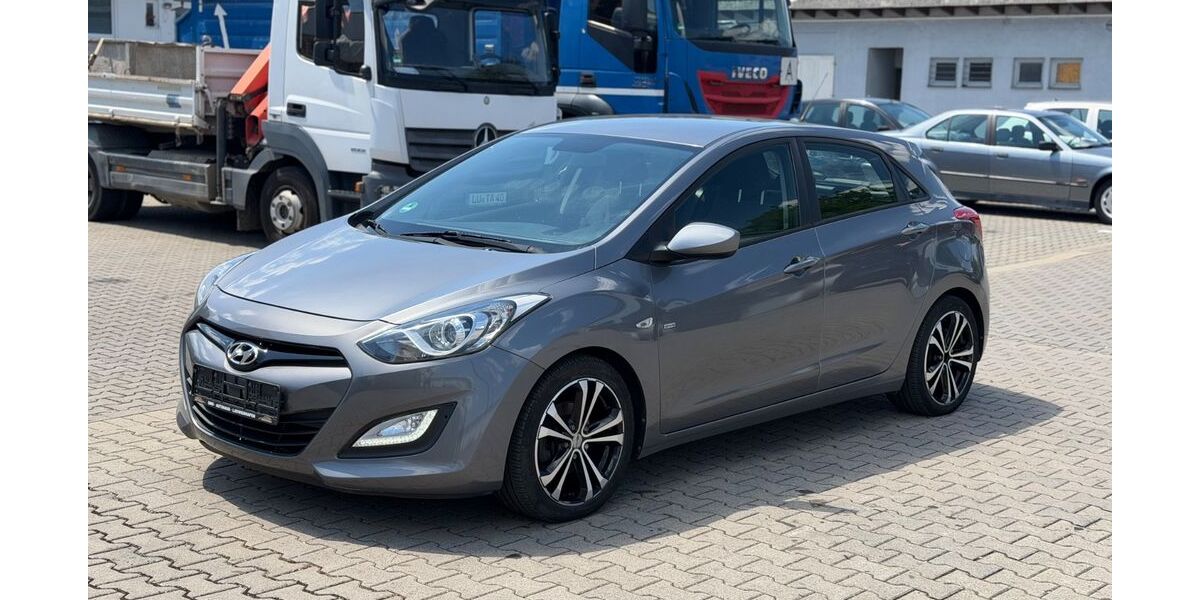 Hyundai i30 200.000 km 3.690 &euro; Ludwigshafen 67059
