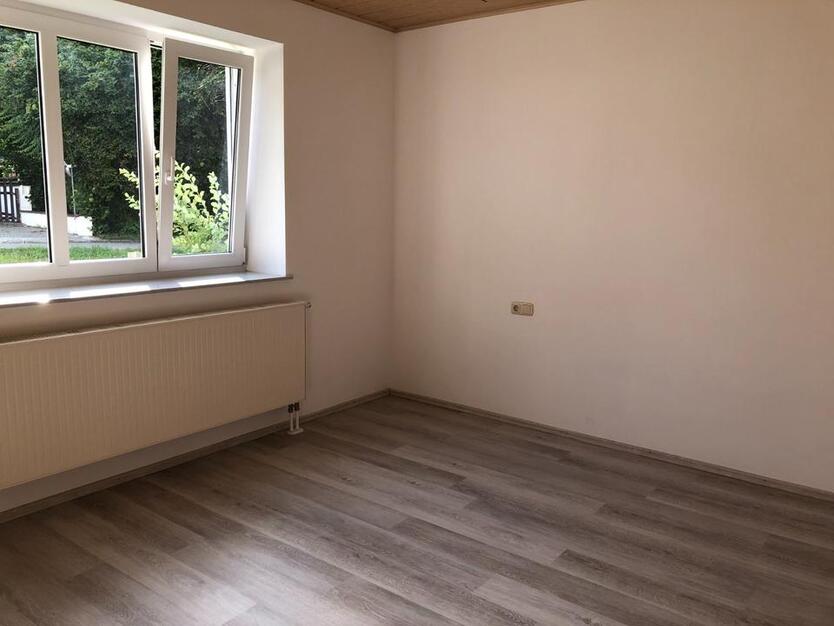 3-Zimmer-Wohnung mit Küche in 86853 Schwabmühlhausen zu mieten