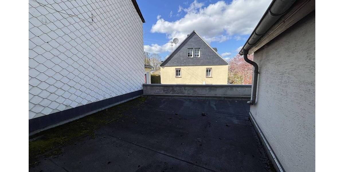 Einfamilienhaus Monzelfeld - 8 Zimmer, 172 m&sup2;, 135.000&euro; | Angebot:26695454