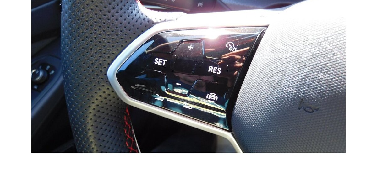 VW Golf 2.0 VIII GTI Performance TSI DSG BMT Navi 37.900 km 24.990 &euro; Vordorf 38533