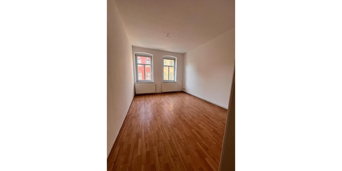 Etagenwohnung Altenburg - 2 Zimmer, 49 m&sup2;, 294&euro; | Angebot:26179987