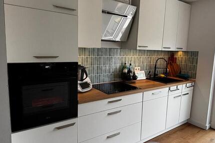 Haus Solingen Aufderhöhe - 3 Zimmer, 93 m&sup2;, 1.365&euro; | Angebot:24749971