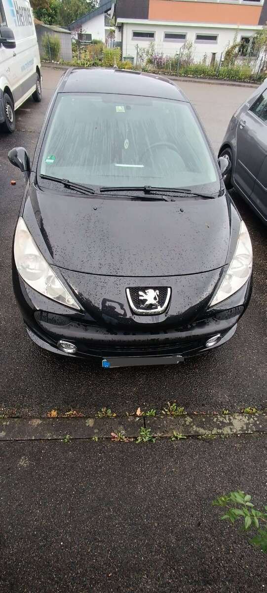 Peugeot 207 96.911 km 2.500 € Mutlangen 73557