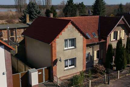 Haus Sandersdorf-Brehna Brehna - 5 Zimmer, 102 m&sup2;, 72.000&euro; | Angebot:25567585