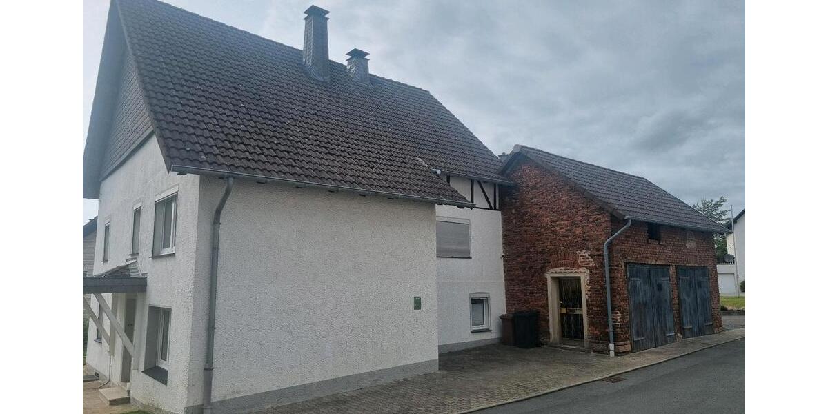 Einfamilienhaus Sundern (Sauerland) - 7 Zimmer, 145 m&sup2;, 189.000&euro; | Angebot:27461106