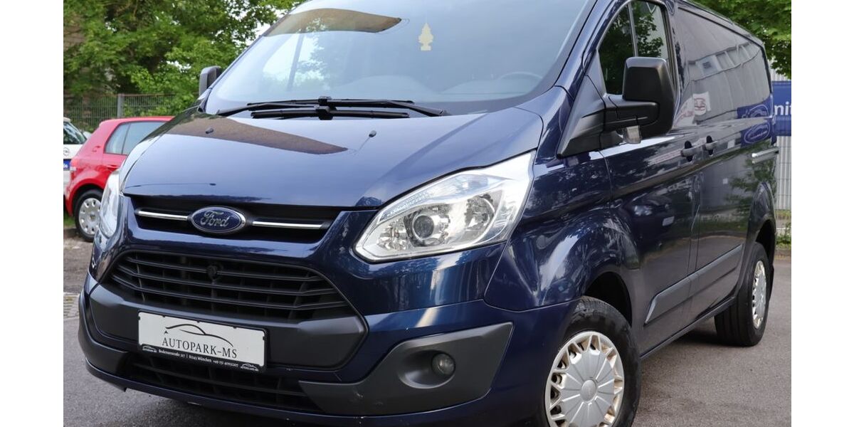 Ford Transit Custom 105.014 km 9.990 &euro; München 81243