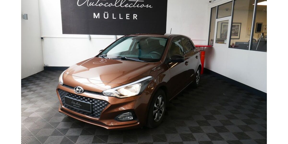 Hyundai i20 99.997 km 9.297 &euro; Remscheid 42897
