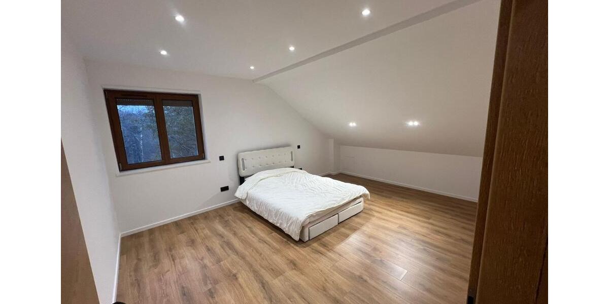 Einfamilienhaus Kleinblittersdorf - 6 Zimmer, 200 m&sup2;, 399.000&euro; | Angebot:27085893