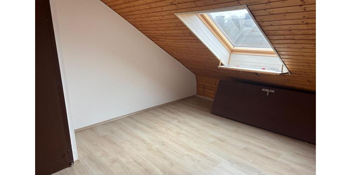 Einfamilienhaus Barmstedt - 5 Zimmer, 117 m&sup2;, 1.700&euro; | Angebot:25944536