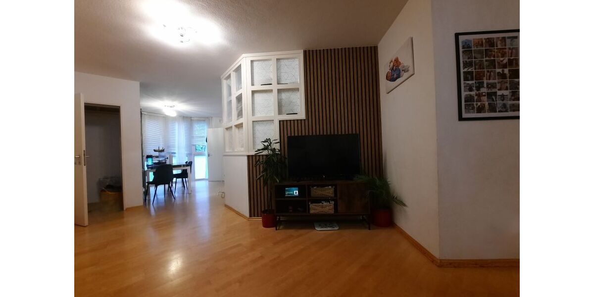 Provisionsfrei* Attraktive 2,5-Zimmer Wohnung mit Balkon und Garage in Taufkirchen - Etagenwohnung Taufkirchen | Angebot:26227931