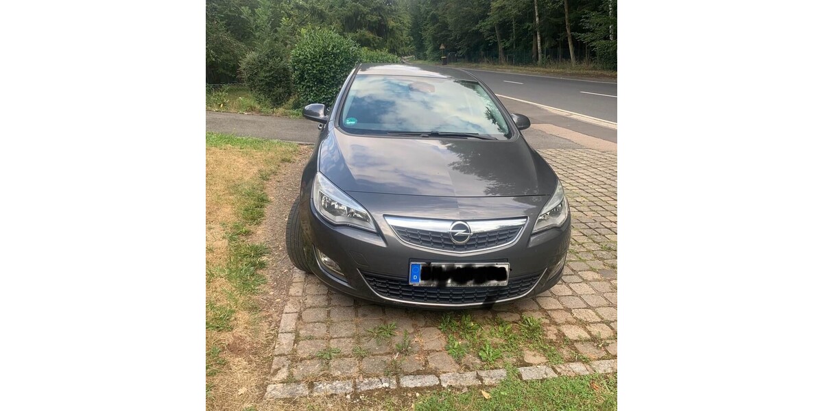 Opel opel astra j 192.570 km 3.490 &euro; Heimbach 52396