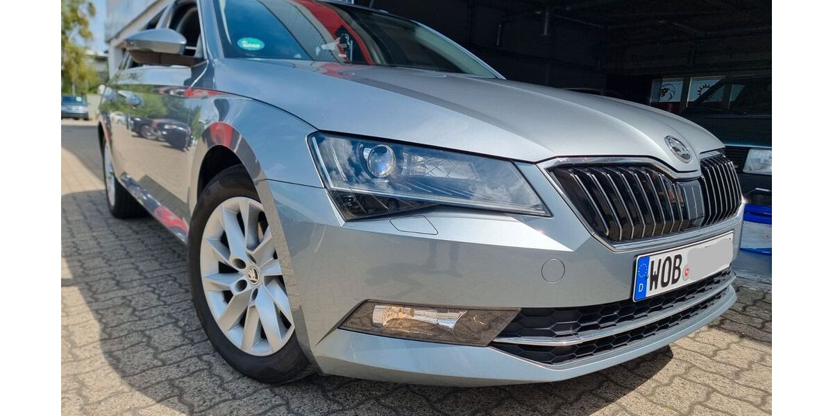 Skoda Superb 161.850 km 15.495 &euro; Wolfsburg 38446