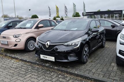 Renault Clio 14.735 km 13.899 &euro; Massen 03238
