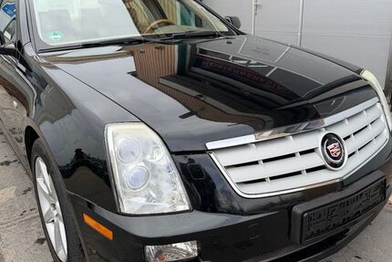 Cadillac STS 298.500 km 3.490 &euro; Cottbus 03042