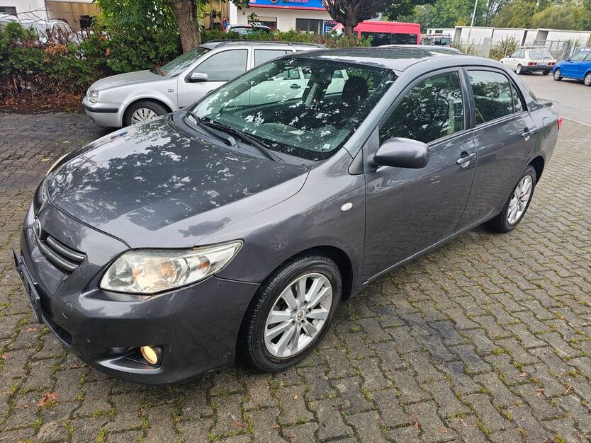 Toyota Corolla 141.000 km 4.490 € Herbrechtingen 89542