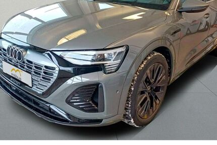Audi Q8 e-tron 21.940 km 50.989 &euro; Berlin 13088