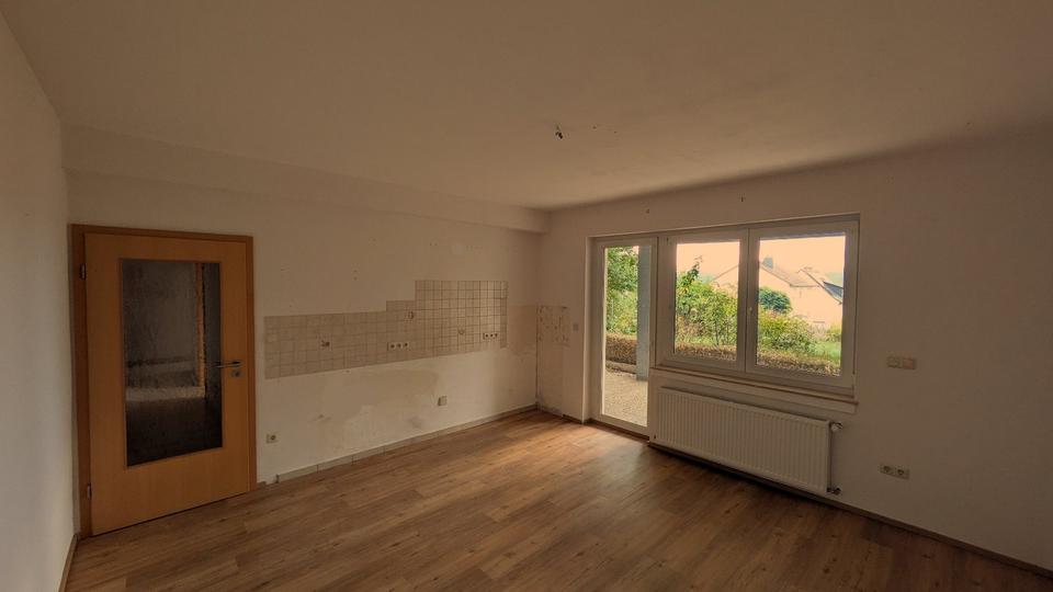 Einfamilienhaus Fritzlar - 11 Zimmer, 276 m&sup2;, 438.000&euro; | Angebot:23275415