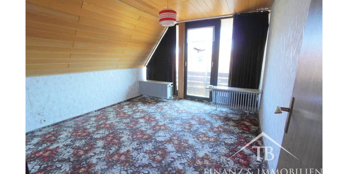 Einfamilienhaus Holtgast - 8 Zimmer, 180 m&sup2;, 260.000&euro; | Angebot:26787425