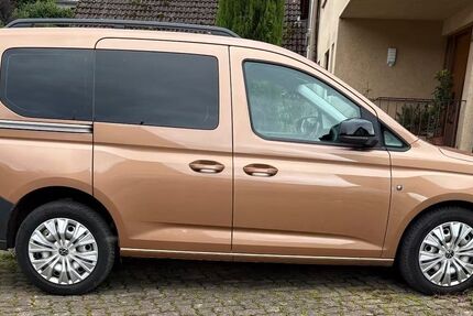 VW Caddy 60.700 km 29.900 € Kandern 79400