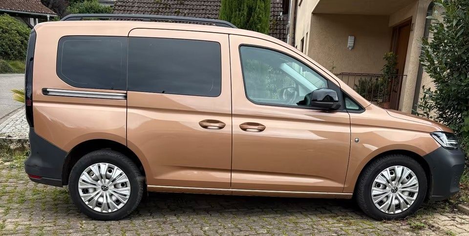 VW Caddy 60.700 km 29.900 € Kandern 79400