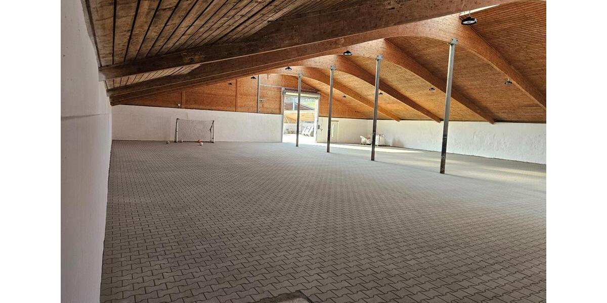 Gewerbeobjekt Höttingen - 2.250&euro; | Angebot:25790532