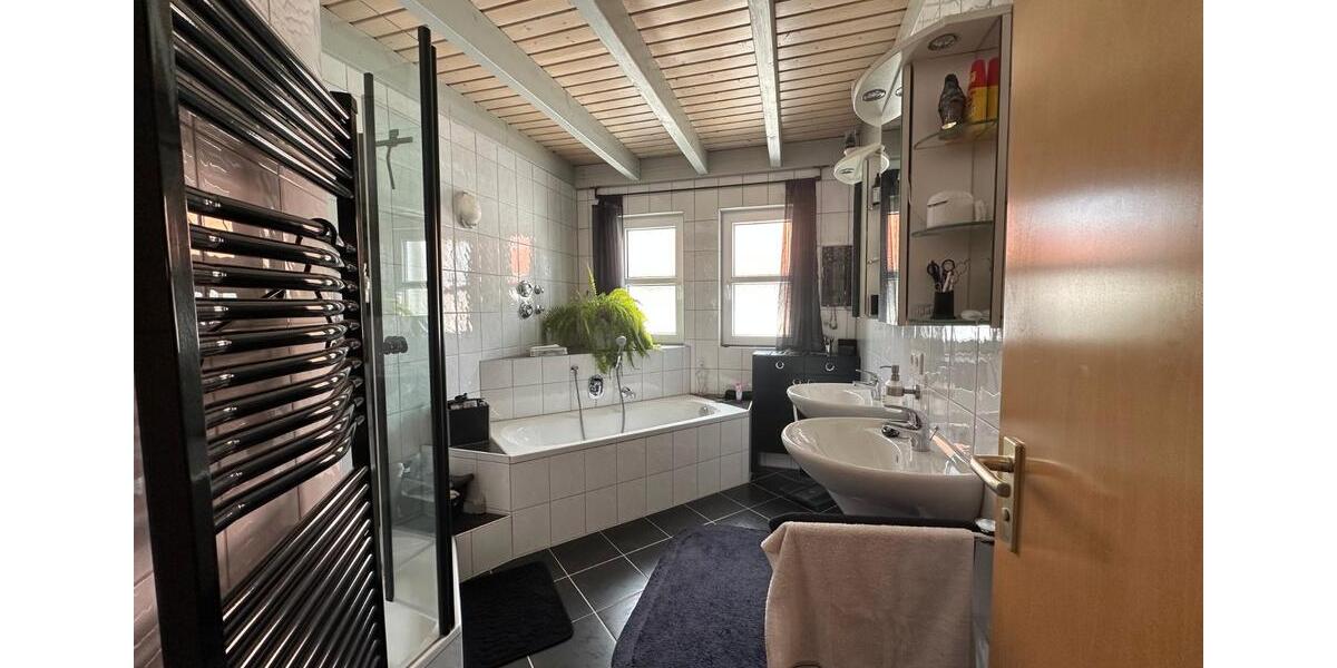 Maisonettenwohnung Filderstadt - 4.5 Zimmer, 127 m&sup2;, 498.000&euro; | Angebot:26416712