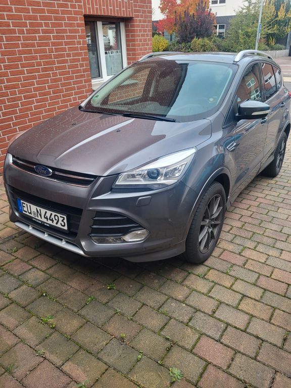 Ford Kuga 165.000 km 11.500 € Weilerswist 53919