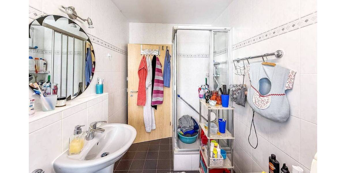 Etagenwohnung Lohmar - 3 Zimmer, 81 m&sup2;, 900&euro; | Angebot:26346417