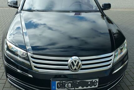 VW Phaeton 138.000 km 24.500 € Eutin 23701