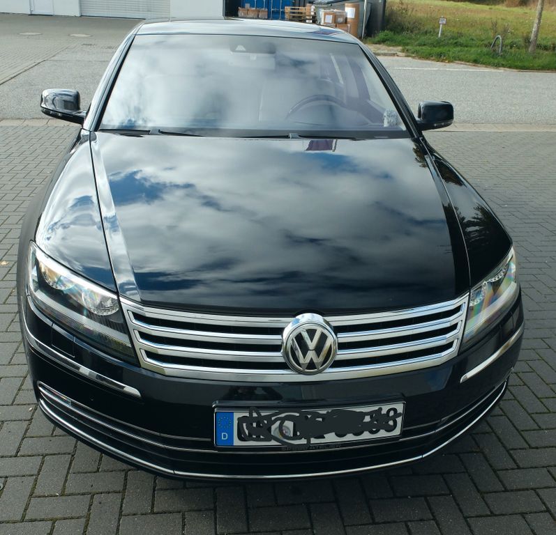 VW Phaeton 138.000 km 24.500 € Eutin 23701