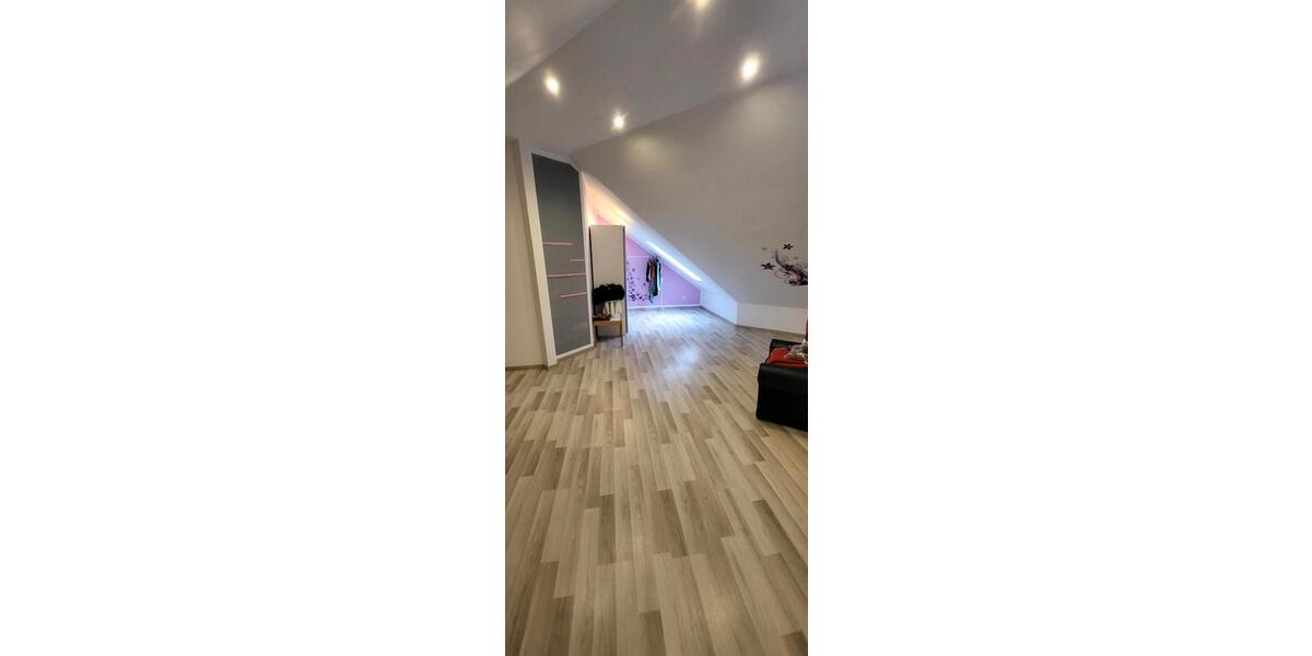 Einfamilienhaus Lage - 555.000&euro; | Angebot:26270954