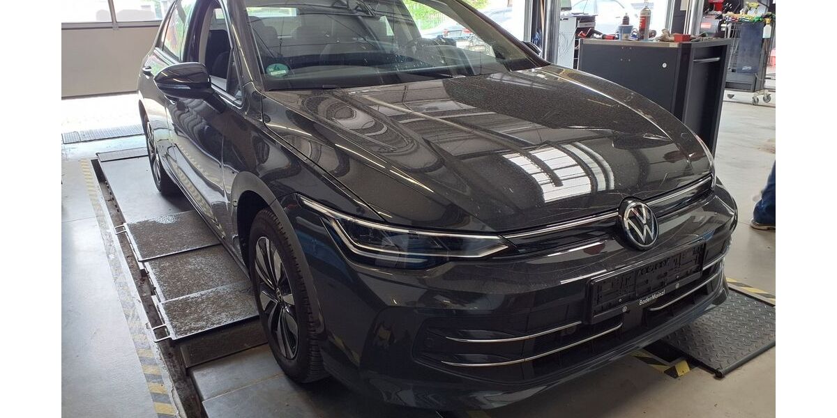 VW Golf 23.193 km 31.930 &euro; Bruckmühl 83052