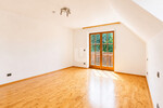 WINDISCH – Familientraum auf dem Land: Großzügiges Einfamilienhaus mit herrlichem Garten - Einfamilienhaus Egenhofen | Angebot:26821103