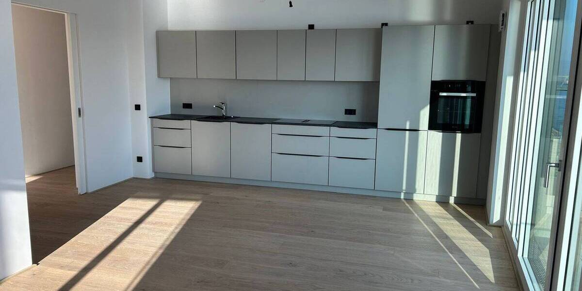 Etagenwohnung Mainz Neustadt - 3 Zimmer, 90 m&sup2;, 2.200&euro; | Angebot:25928936