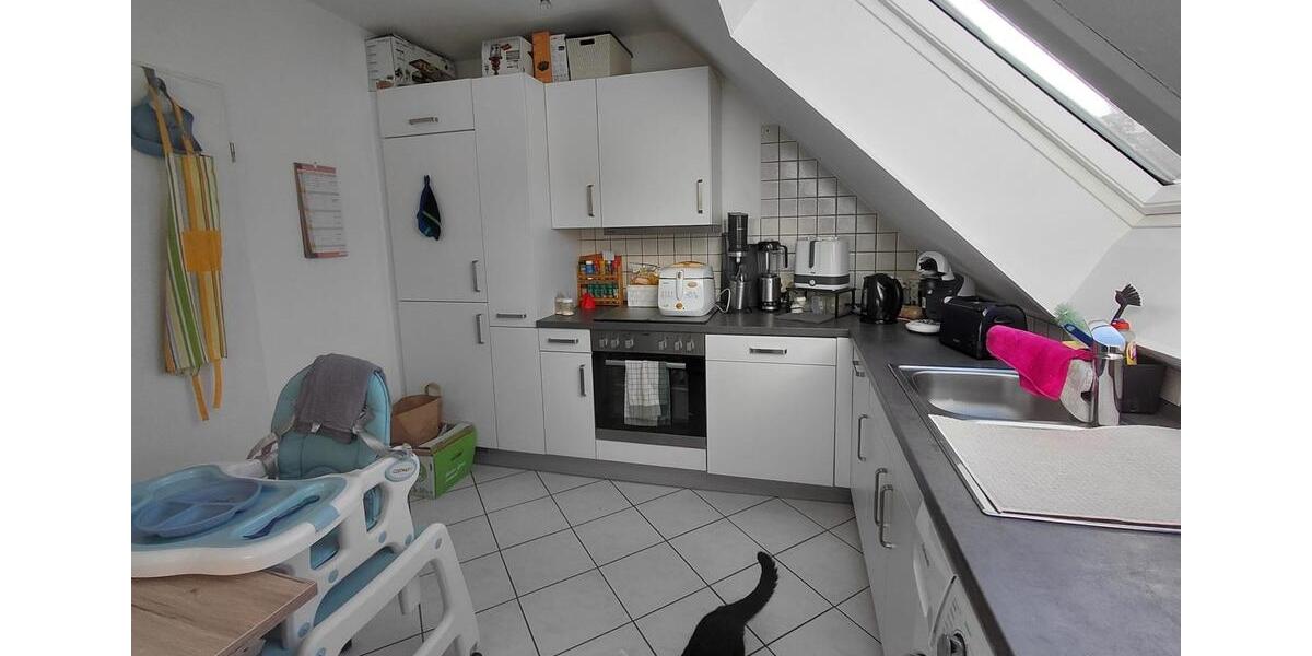 Dachgeschoßwohnung Gnarrenburg - 4 Zimmer, 100 m&sup2;, 1.100&euro; | Angebot:25420076