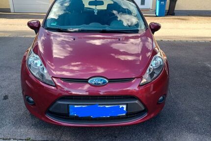 Ford Fiesta 118.339 km 2.800 &euro; Stetten a.k.M. 72510