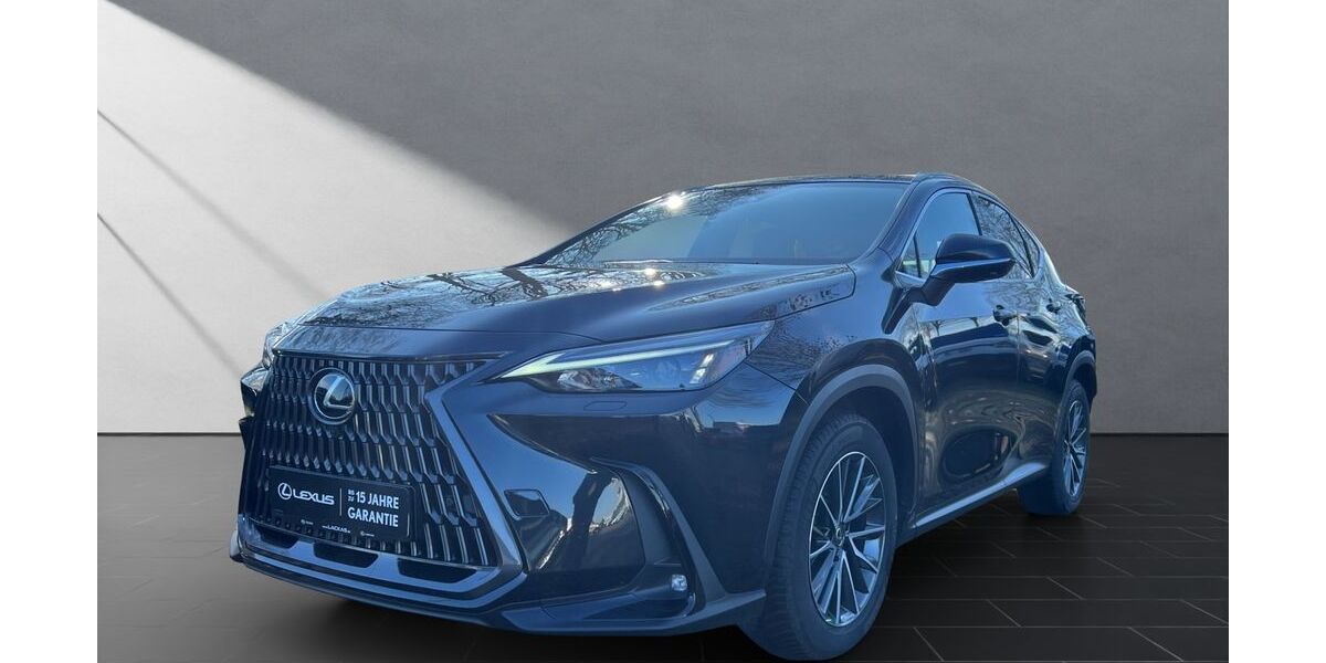 Lexus NX 450h 3.450 km 57.950 &euro; Wesel 46485