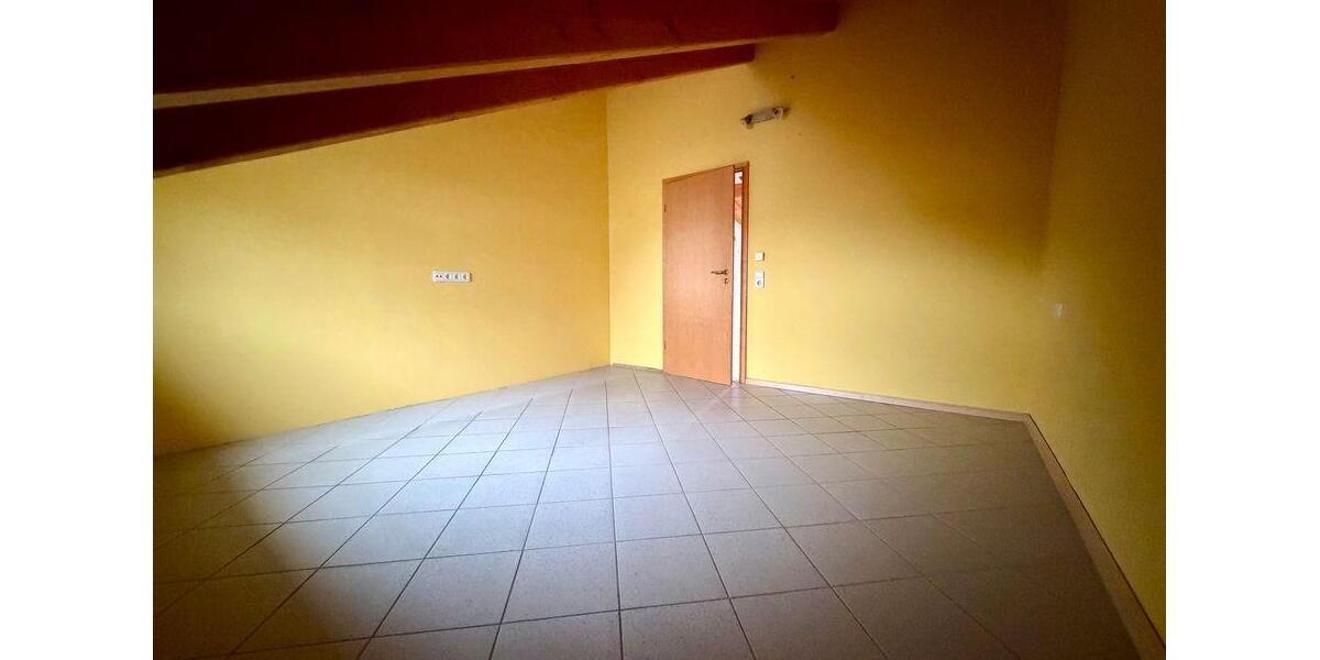 Dachgeschoßwohnung Wald-Michelbach Michelbach - 4 Zimmer, 110 m&sup2;, 800&euro; | Angebot:26101298