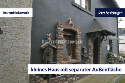 ***kleines Knusperhaus mit separater Außenfläche in Langerwehe Heistern***
