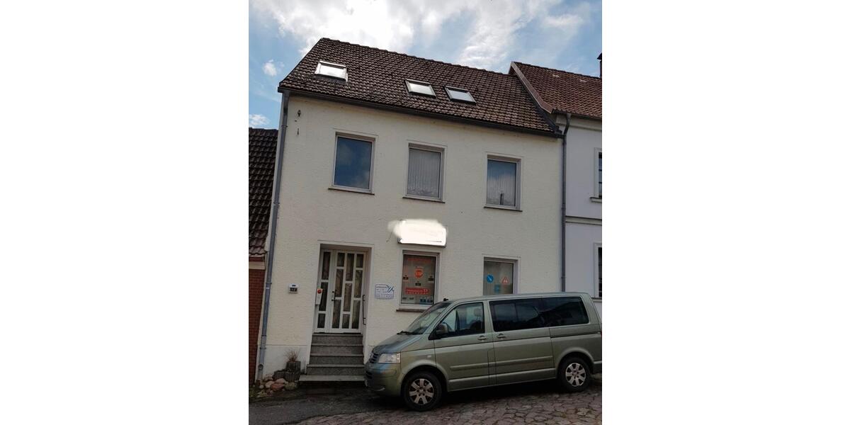 Stadthaus Wolgast Mehrfamilienhaus mit Gewerbeeinheit zimmer