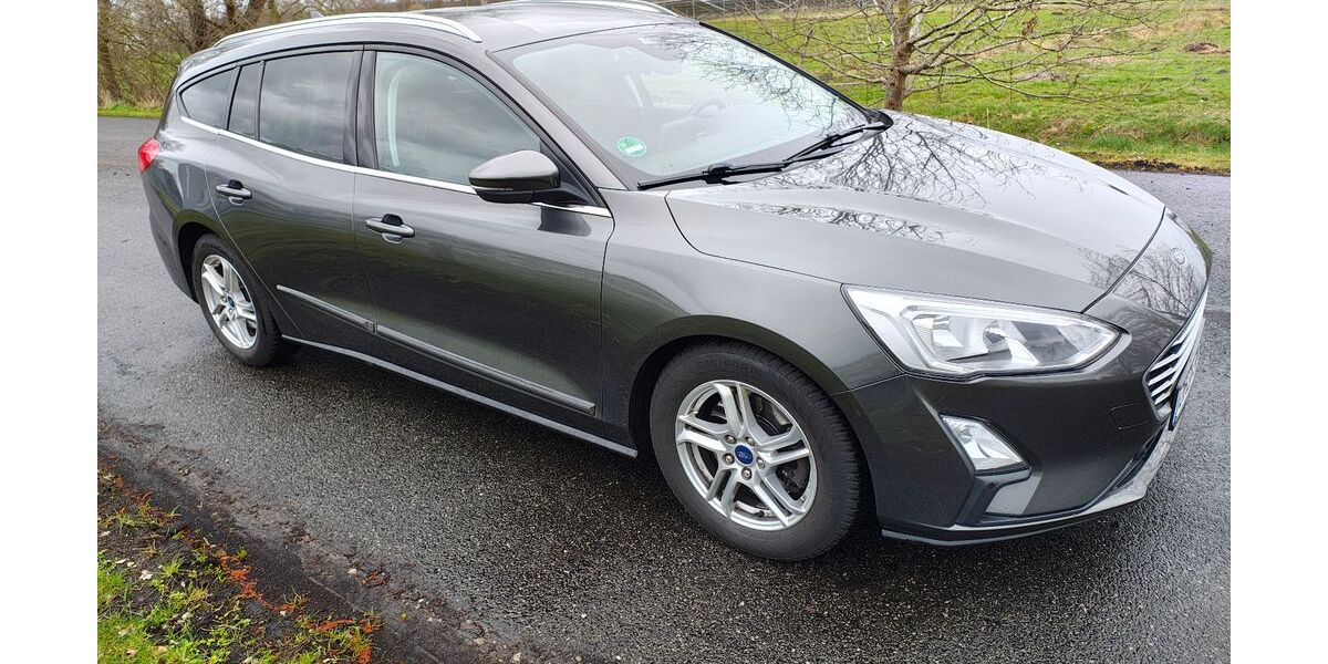 Ford Focus 133.400 km 9.499 &euro; Worpswede 27726