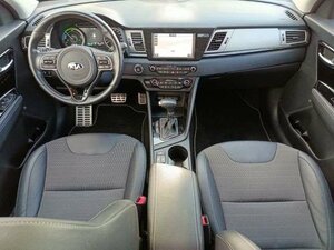 Kia NIRO 1.6 PHEV DCT SPI TECH 25.090 km 19.960 € Höhenkirchen-Siegertsbrun 85635