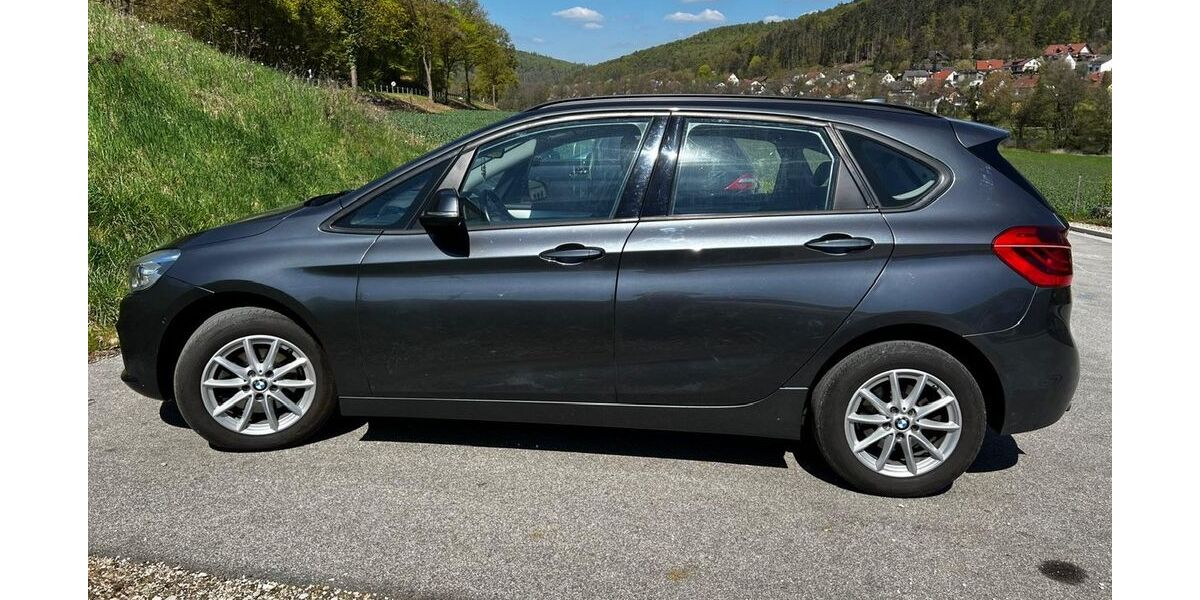 BMW 216 Active Tourer 200.680 km 7.499 &euro; Pielenhofen 93188