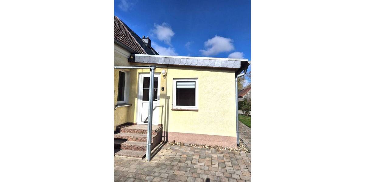 Doppelhaushälfte Neutrebbin Altlewin - 3 Zimmer, 88 m&sup2;, 80.000&euro; | Angebot:26256897