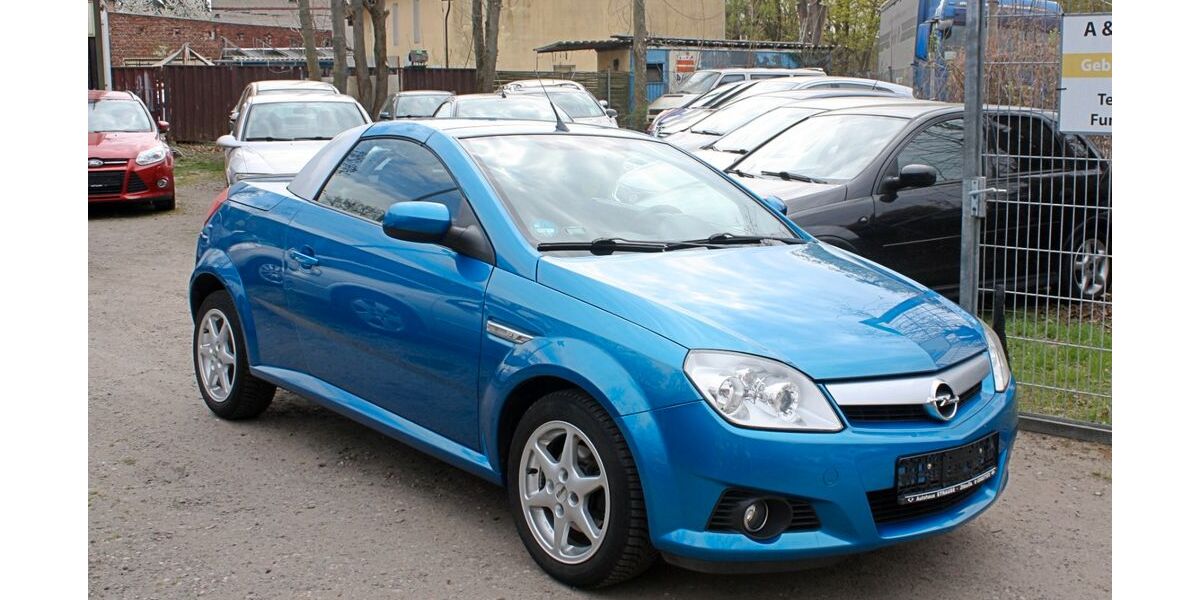 Opel Tigra 92.100 km 3.399 &euro; Berlin 13057