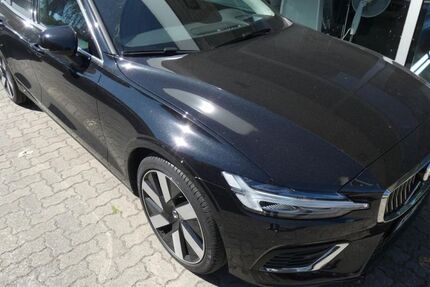 Volvo V60 27.000 km 44.990 &euro; Neubrandenburg 17033