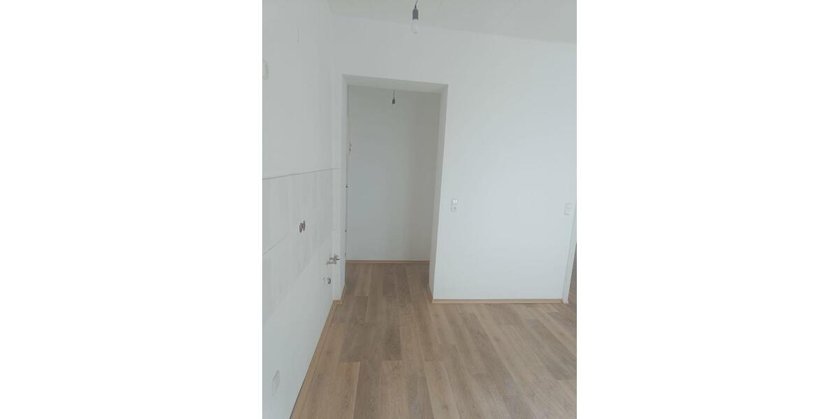 2 Zimmer Apartment im Erdgeschoss mit eigenen Hof 2 zimmer