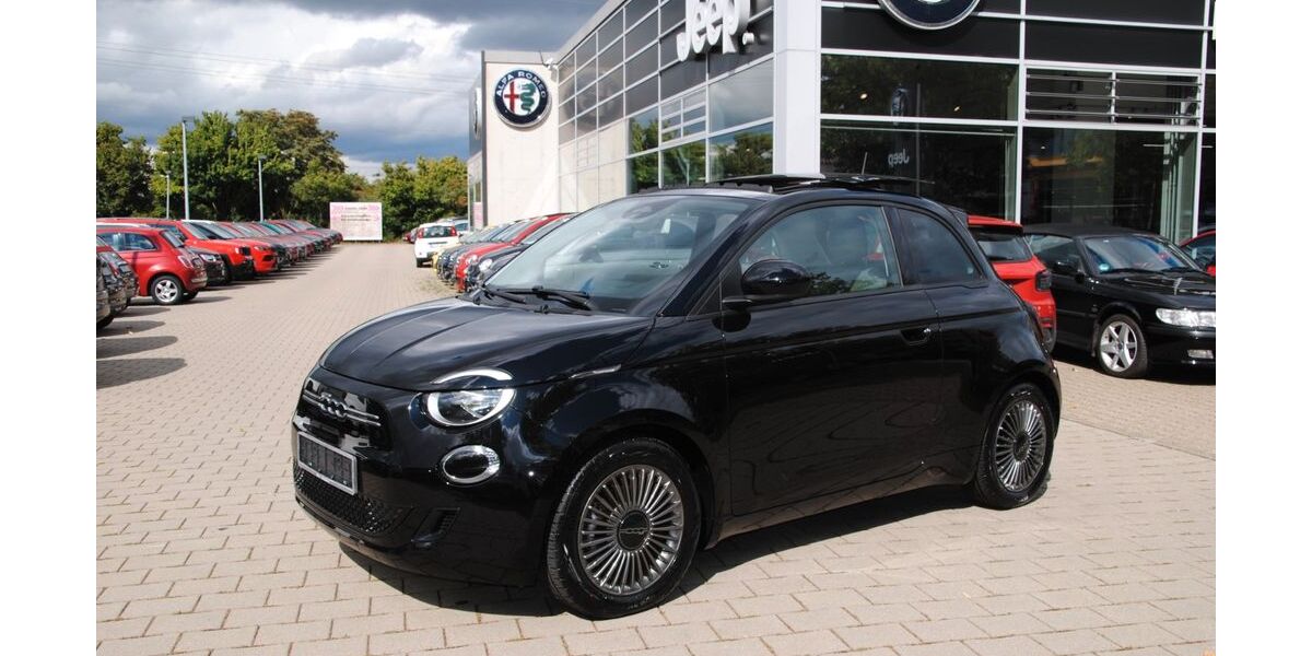 Fiat 500e 31.750 km 16.490 &euro; Würzburg 97076