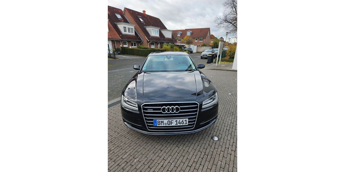 Audi A8 127.400 km 26.800 € Brühl 50321