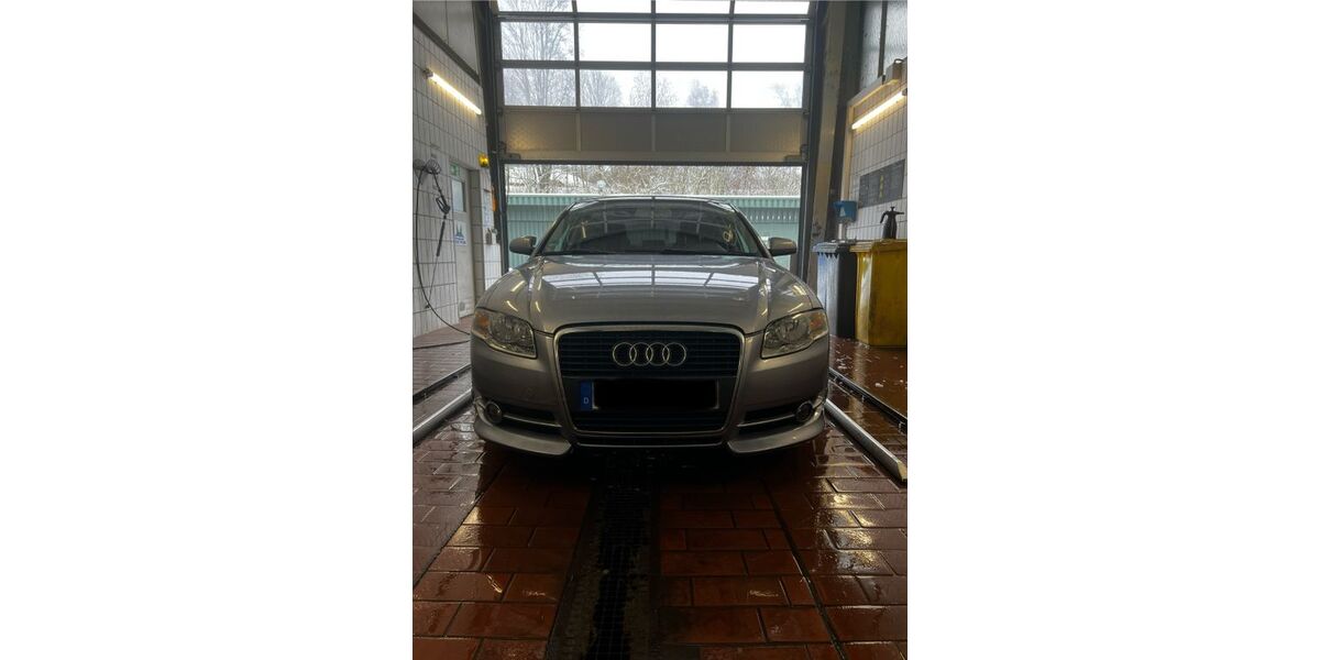 Audi A4 306.000 km 4.250 &euro; Olsberg 59939